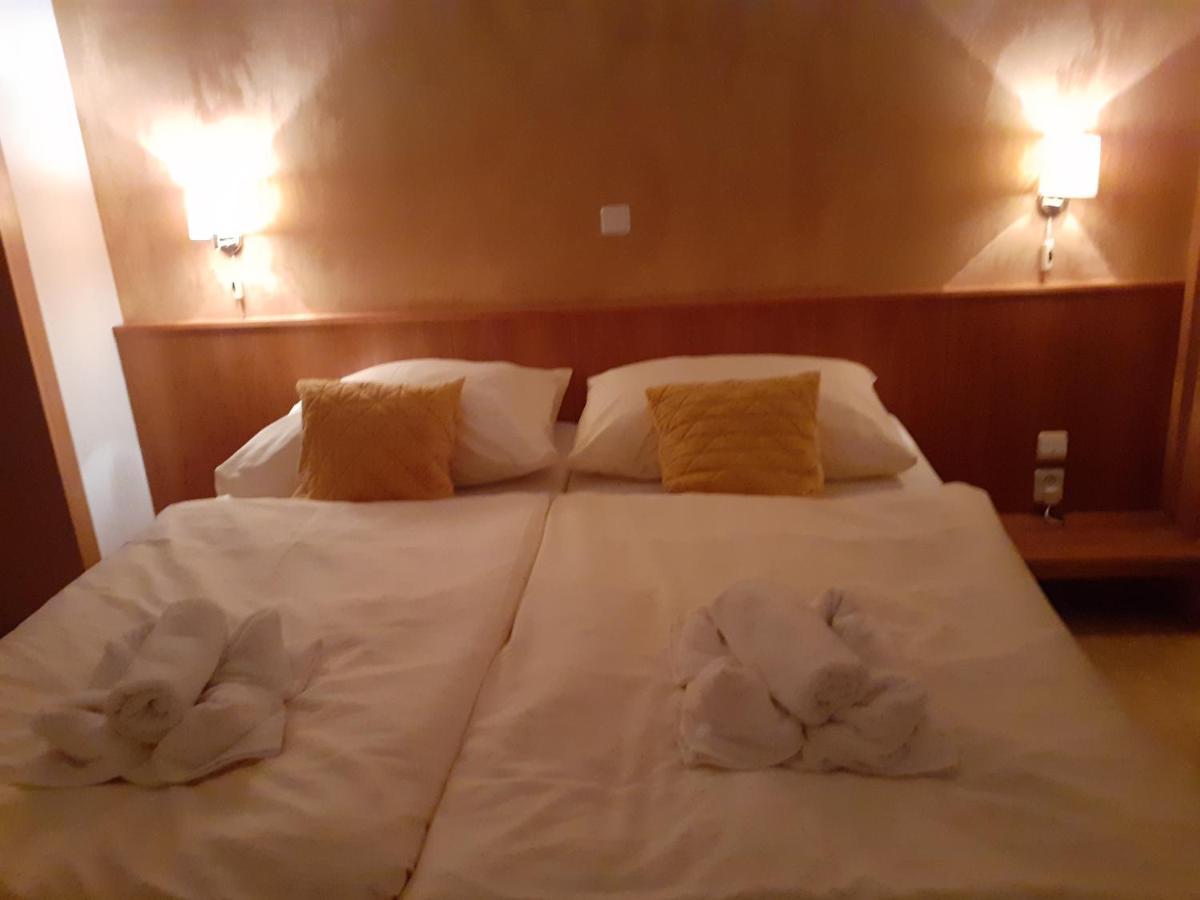 Hotel Gold Terchová Esterno foto